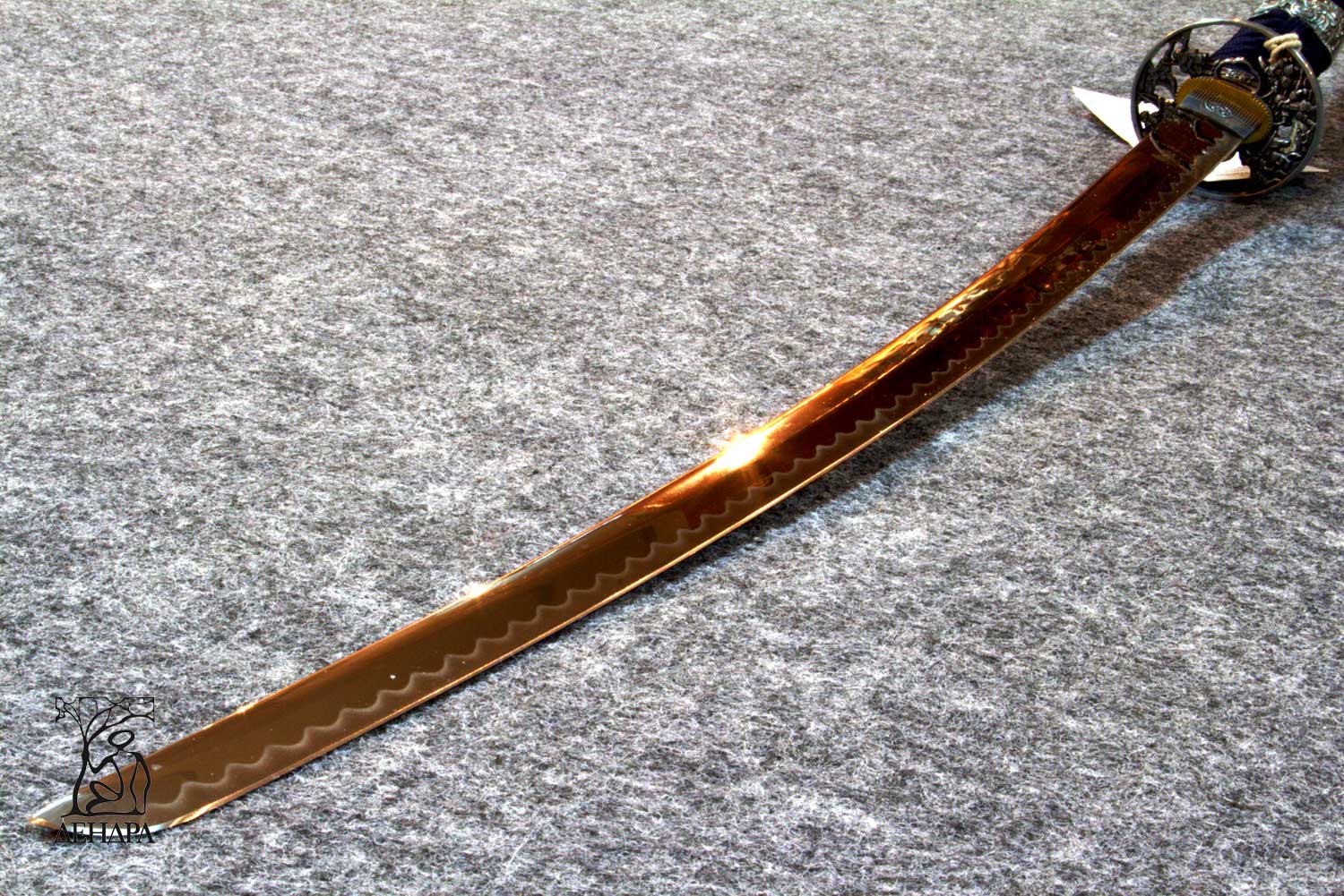 Катана, клинок 440 сталь, ножны деревянные синие, цуба под серебро