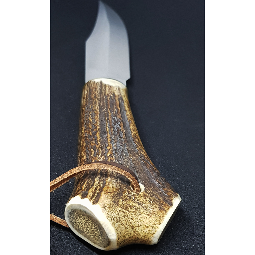 Нож "ALBAR" с фикс клинком длиной 18 см, рукоять рог оленя, ножны кожа