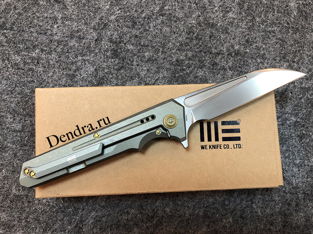 Нож складной 705B, цвет зеленый, сталь Bohler M390, длина клинка 92 мм, рукоять титан, frame-lock