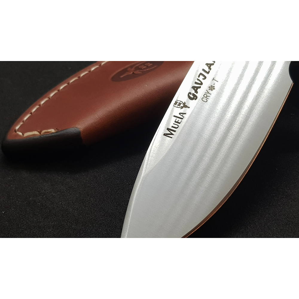 Нож "GAVILAN" с фикс клинком длиной 13 см, рукоять красная микарта, ножны кожа