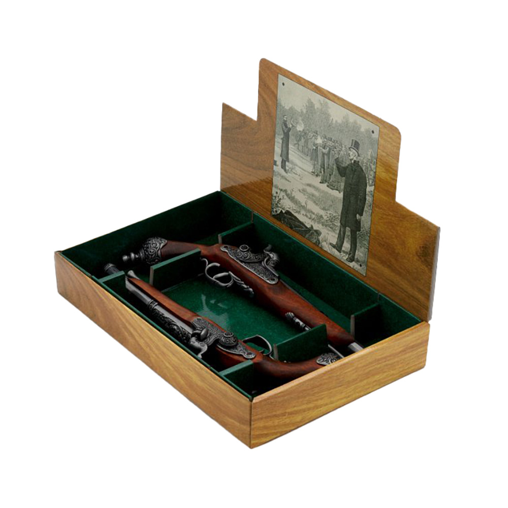 Пистолет кремн.Бресция.Италия 1825г, латунь, комплект 2 еденицы Пистолет кремн.Бресция.Италия 1825г, латунь, комплект 2 еденицы