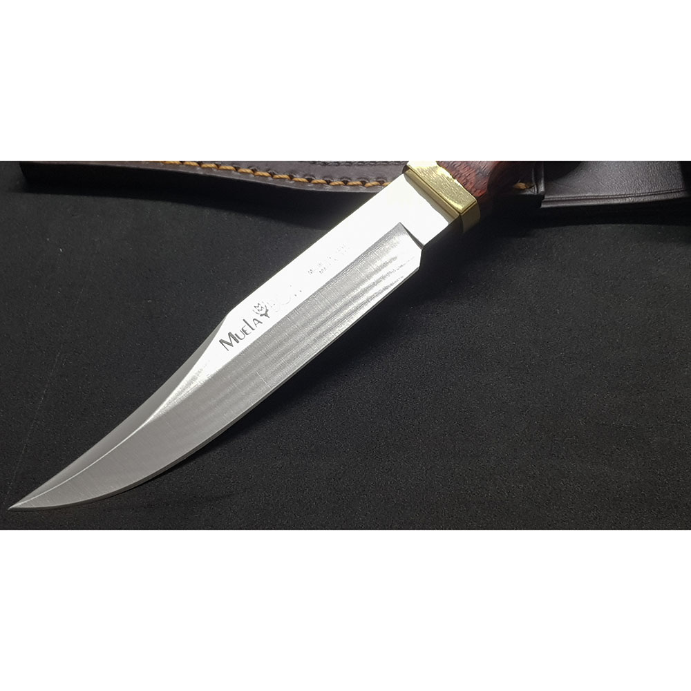 Нож "BOWIE" с фикс клинком длиной 16 см, рукоять Pakka wood, ножны кожа Нож "BOWIE" с фикс клинком длиной 16 см, рукоять Pakka wood, ножны кожа