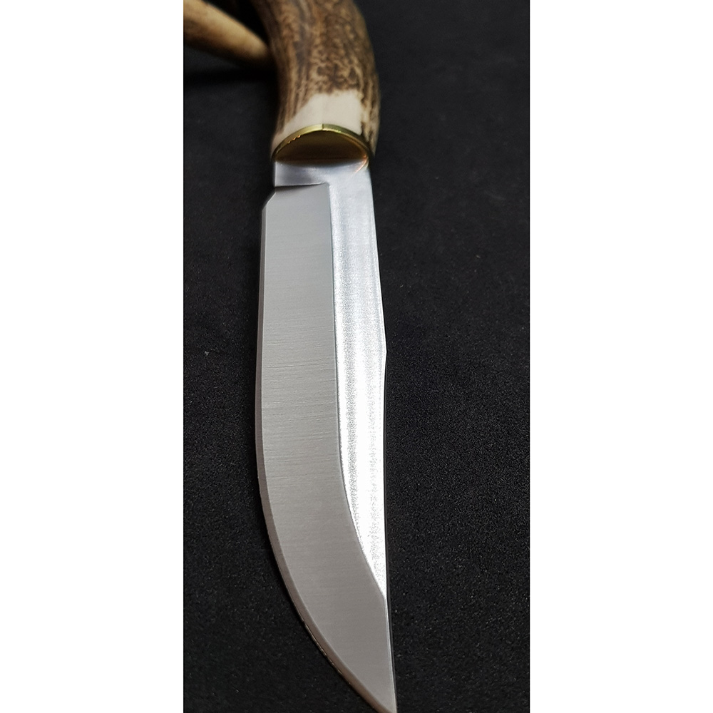 Нож "GRED" с фикс клинком длиной 13 см, рукоять рог оленя, ножны кожа Нож "GRED" с фикс клинком длиной 13 см, рукоять рог оленя, ножны кожа