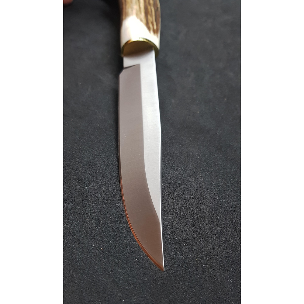 Нож "GRED" с фикс клинком длиной 12 см, рукоять рог оленя с кроной, ножны кожа