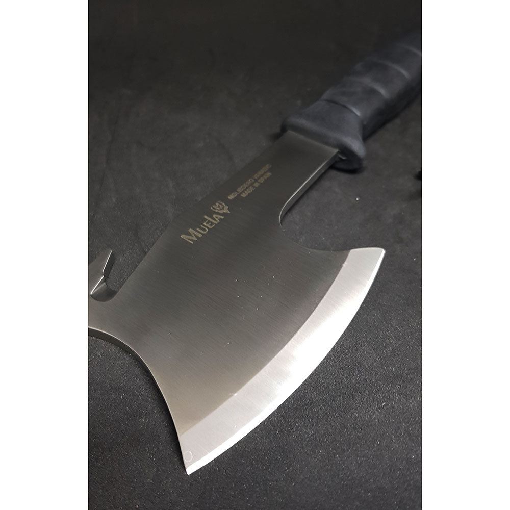 Топор туристический с крюком для снятия кожи, рукоять пластик, ножны кожа