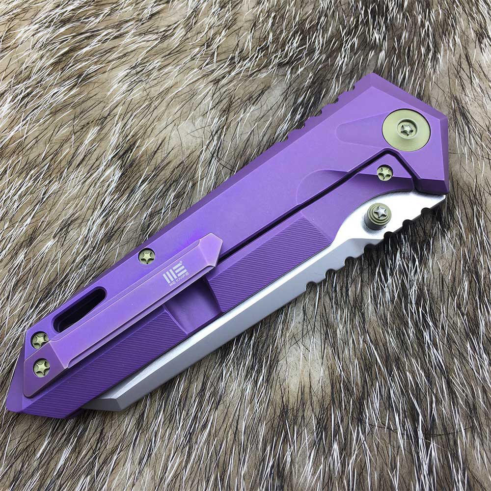 Нож складной, сталь CPM-S35VN, длина клинка 104 мм, рукоять титан, цвет фиолетовый, клипса, замок fr Нож складной, сталь CPM-S35VN, длина клинка 104 мм, рукоять титан, цвет фиолетовый, клипса, замок fr