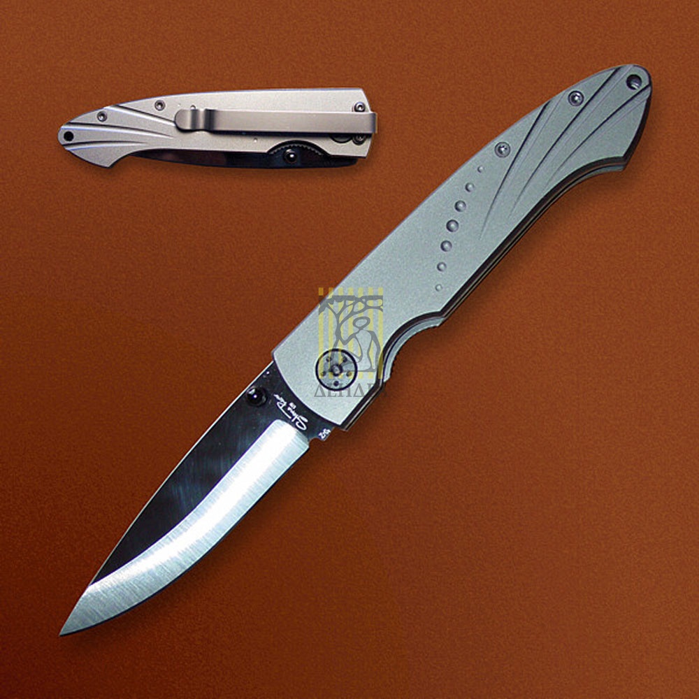 Нож складной,клинок черная полиров.керамика 8,26 см, рукоять алюминий с титановым покрытием,клипса