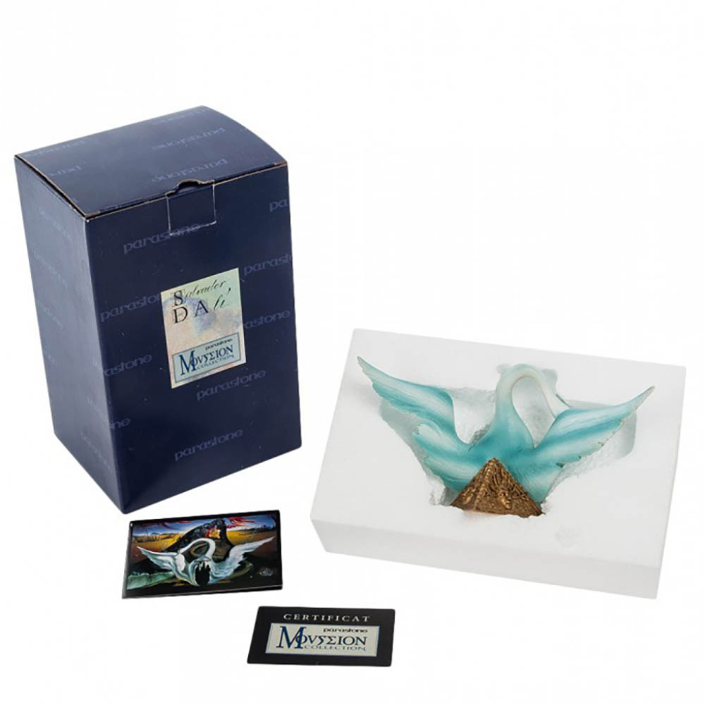 Дали "Лебедь",полистоун Дали "Лебедь",полистоун