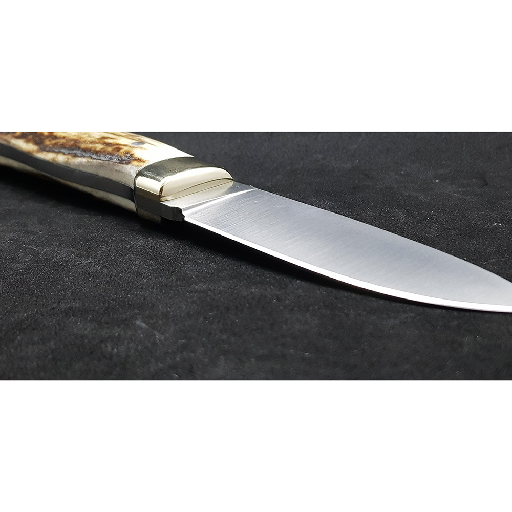 Нож "KODIAK" с фикс клинком длиной 10 см, рукоять рог оленя, ножны кожа