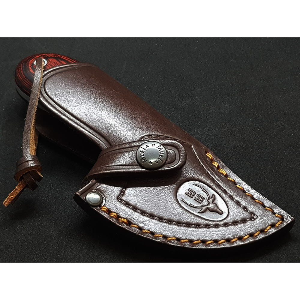 Нож-скиннер "MOUSE", клинок 6,5 см, рукоять красная микарта, ножны кожа Нож-скиннер "MOUSE", клинок 6,5 см, рукоять красная микарта, ножны кожа