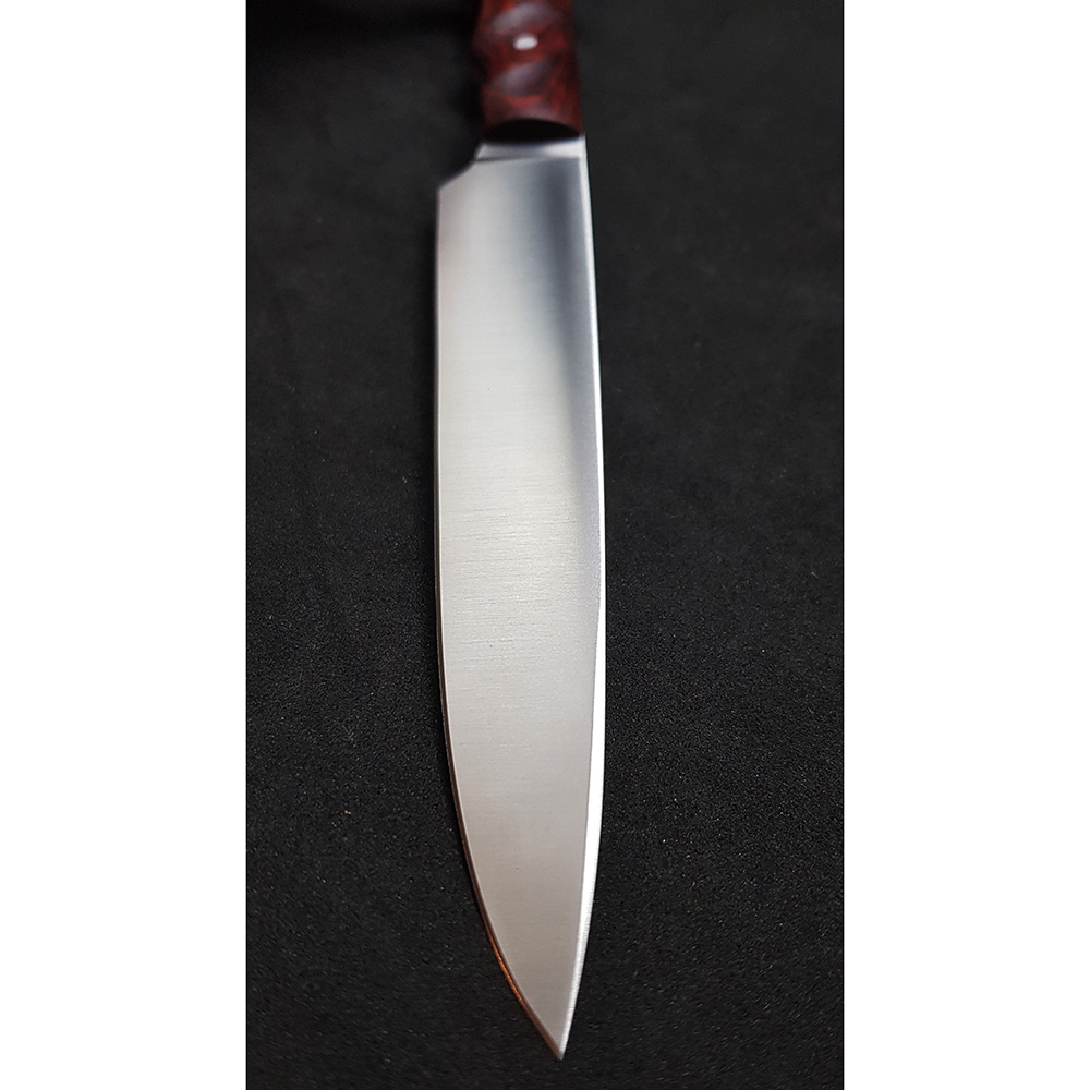 Нож "CRIOLLO" с фикс клинком длиной 17 см, рукоять красная микарта, ножны кожа