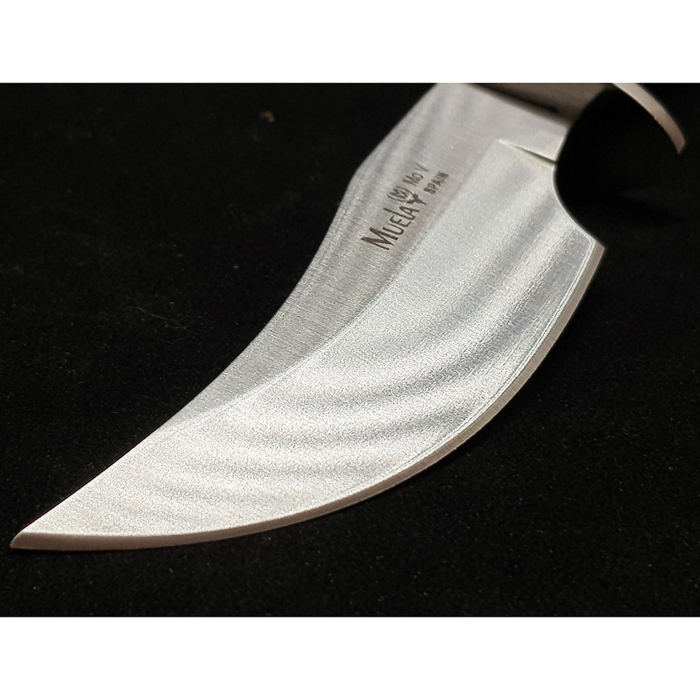 Нож "DP" с фикс клинком длиной 10 см, рукоять рог оленя, ножны кожа Нож "DP" с фикс клинком длиной 10 см, рукоять рог оленя, ножны кожа