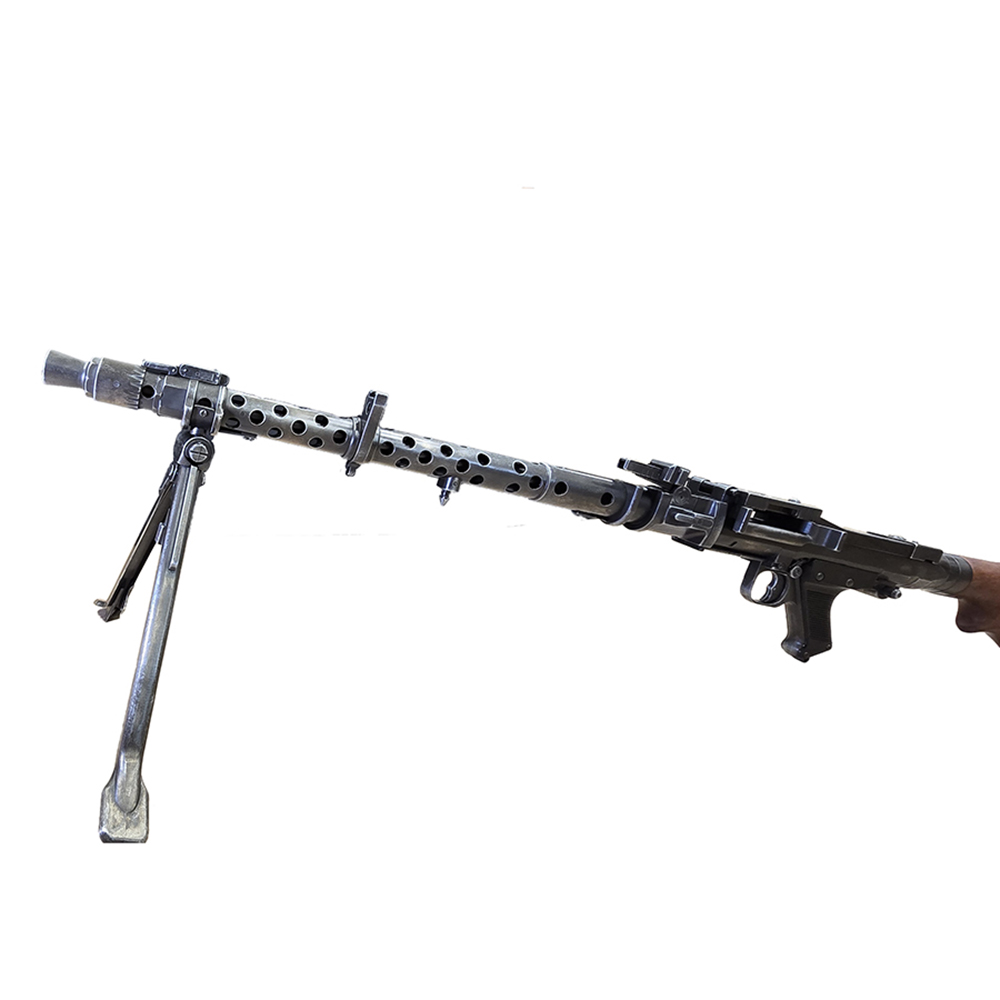 Пулемет MG 34 состаренный. Вторая мировая война с имитацией ударно-спускового механизма, сошки, мате Пулемет MG 34 состаренный. Вторая мировая война с имитацией ударно-спускового механизма, сошки, мате
