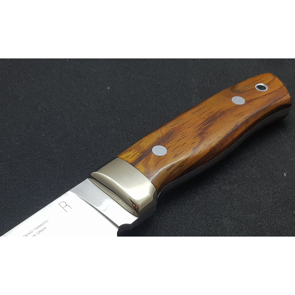 Нож "KODIAK" с фикс клинком длиной 10 см, рукоять красное дерево кокоболо, ножны кожа Нож "KODIAK" с фикс клинком длиной 10 см, рукоять красное дерево кокоболо, ножны кожа