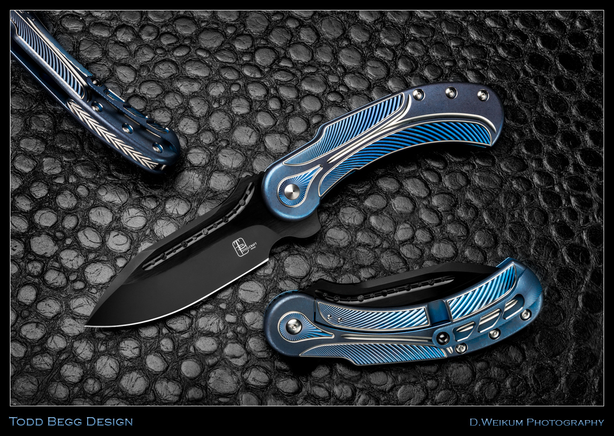 Нож Field Marshall складной, сталь CPM-S35VN, длина клинка 4", рукоять титан, синяя с серебром Нож Field Marshall складной, сталь CPM-S35VN, длина клинка 4", рукоять титан, синяя с серебром