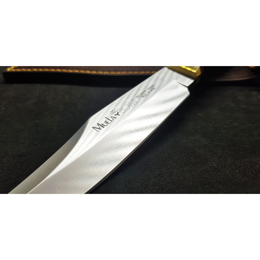 Нож "BOWIE" с фикс клинком длиной 18 см, рукоять Pakka wood, ножны кожа