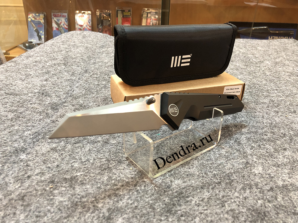 Нож складной  609J, цвет черный,  сталь CPM-S35VN, длина клинка 104 мм, рукоять титан, frame-lock