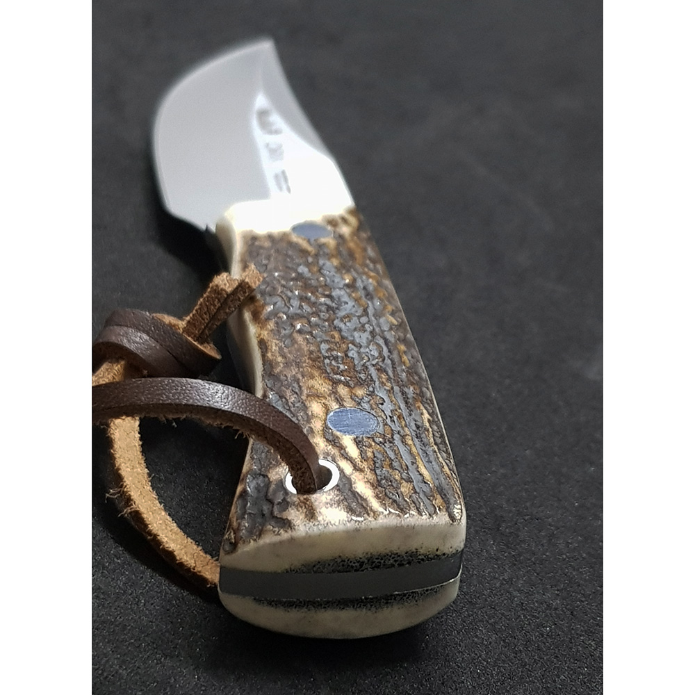 Нож-скиннер "ORIX", клинок 8 см, рукоять рог оленя, ножны кожа Нож-скиннер "ORIX", клинок 8 см, рукоять рог оленя, ножны кожа