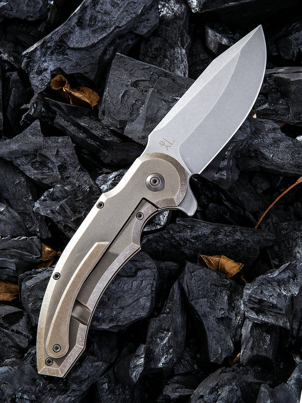 Нож складной FEROX 812A, цвет бронзовый, сталь Bohler M390 , длина клинка 92 мм, рукоять титан, fram