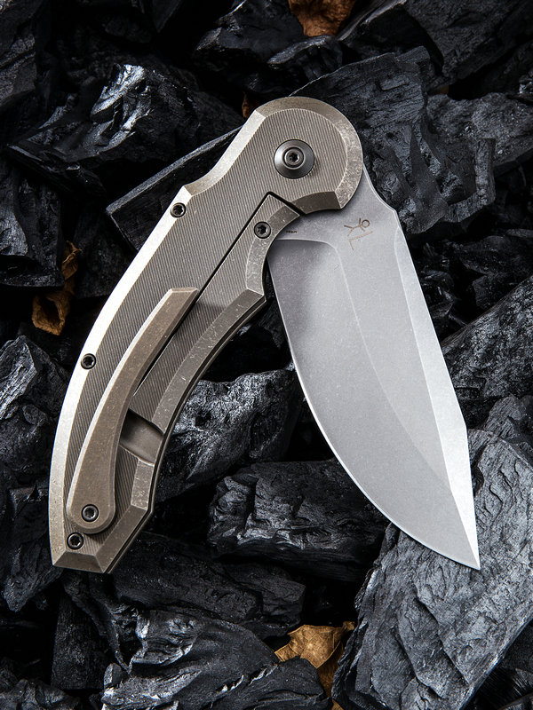 Нож складной FEROX 812A, цвет бронзовый, сталь Bohler M390 , длина клинка 92 мм, рукоять титан, fram